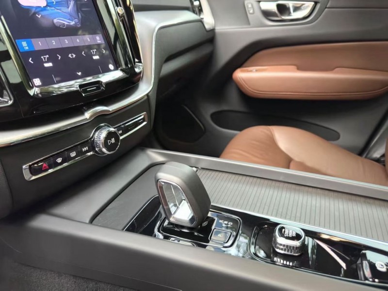 厦门24年沃尔沃XC606