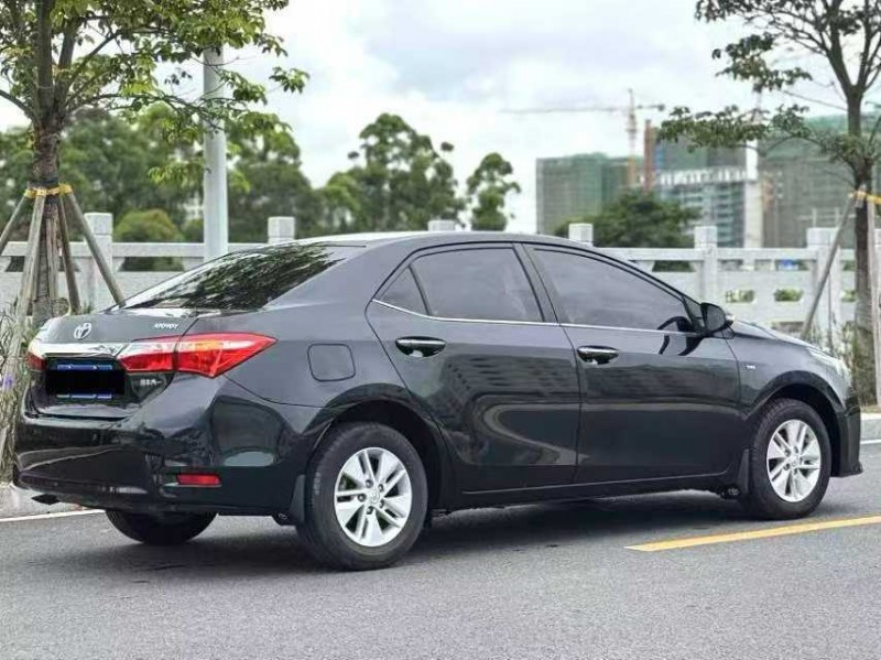 厦门16年丰田卡罗拉7