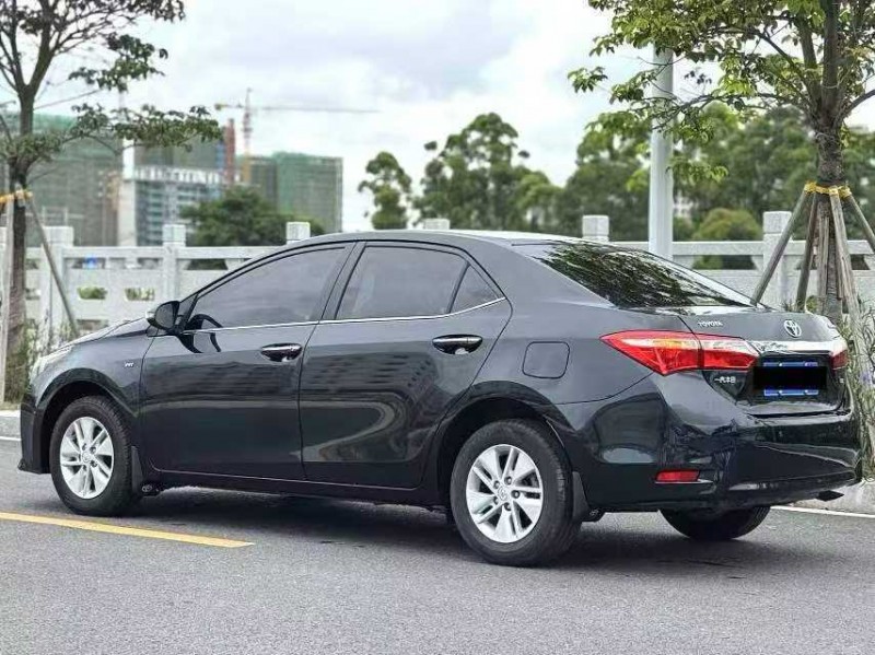 厦门16年丰田卡罗拉9