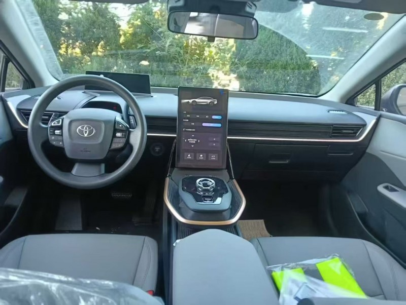 青岛25年丰田BZ3Pro4