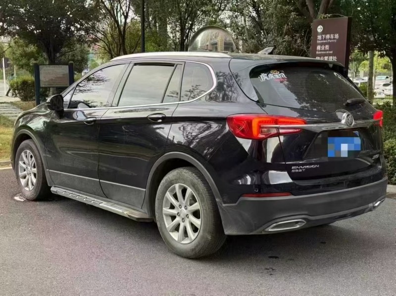 湖州21年别克昂科威6