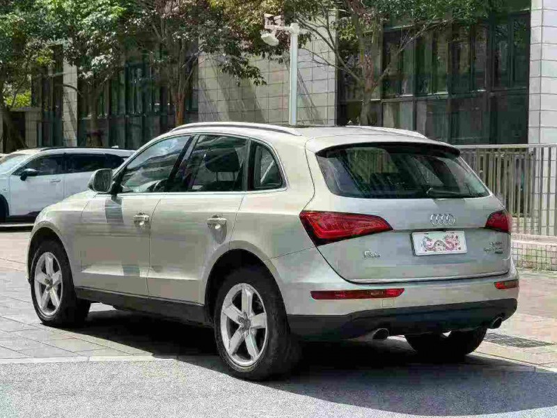 佛山17年奥迪Q57