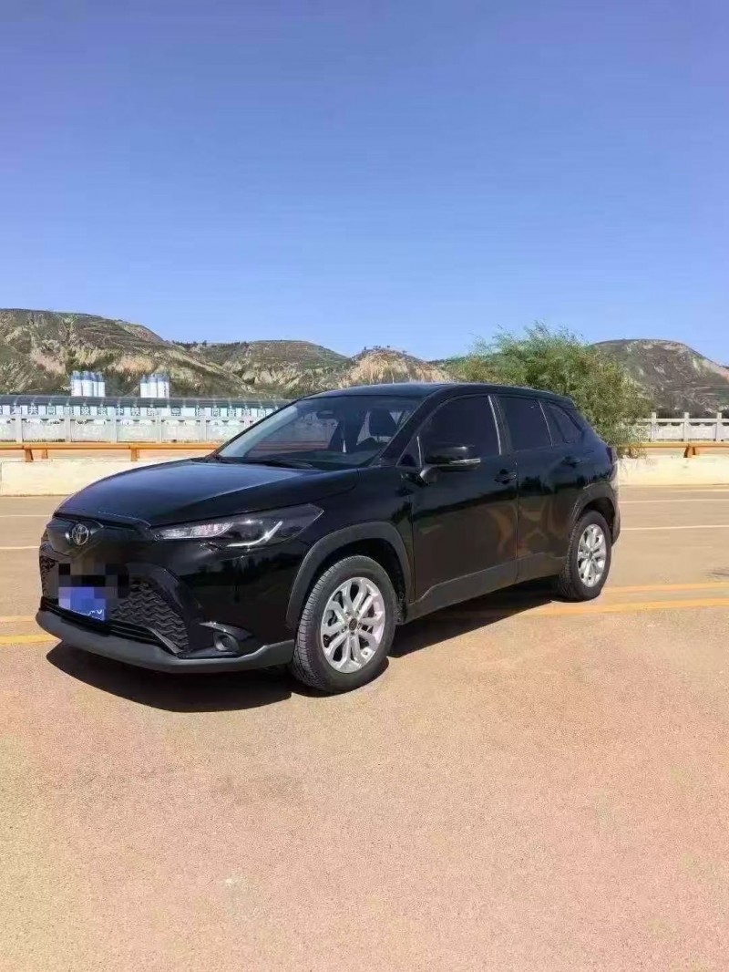 白银23年丰田锋兰达3