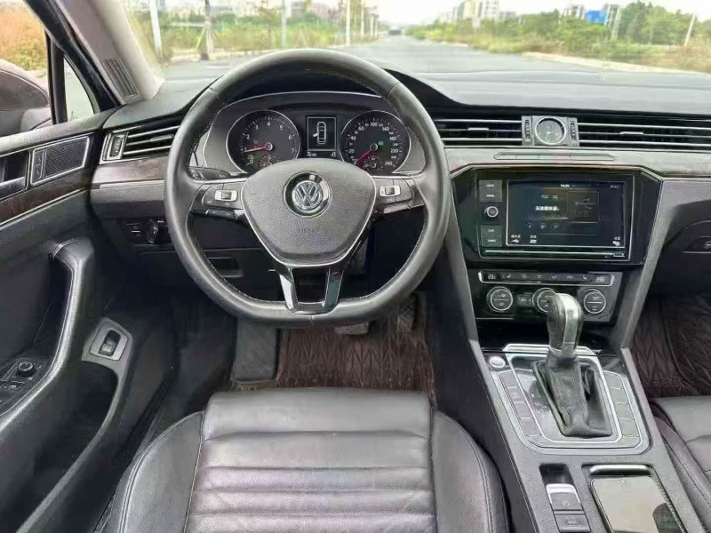 深圳19年大众迈腾5