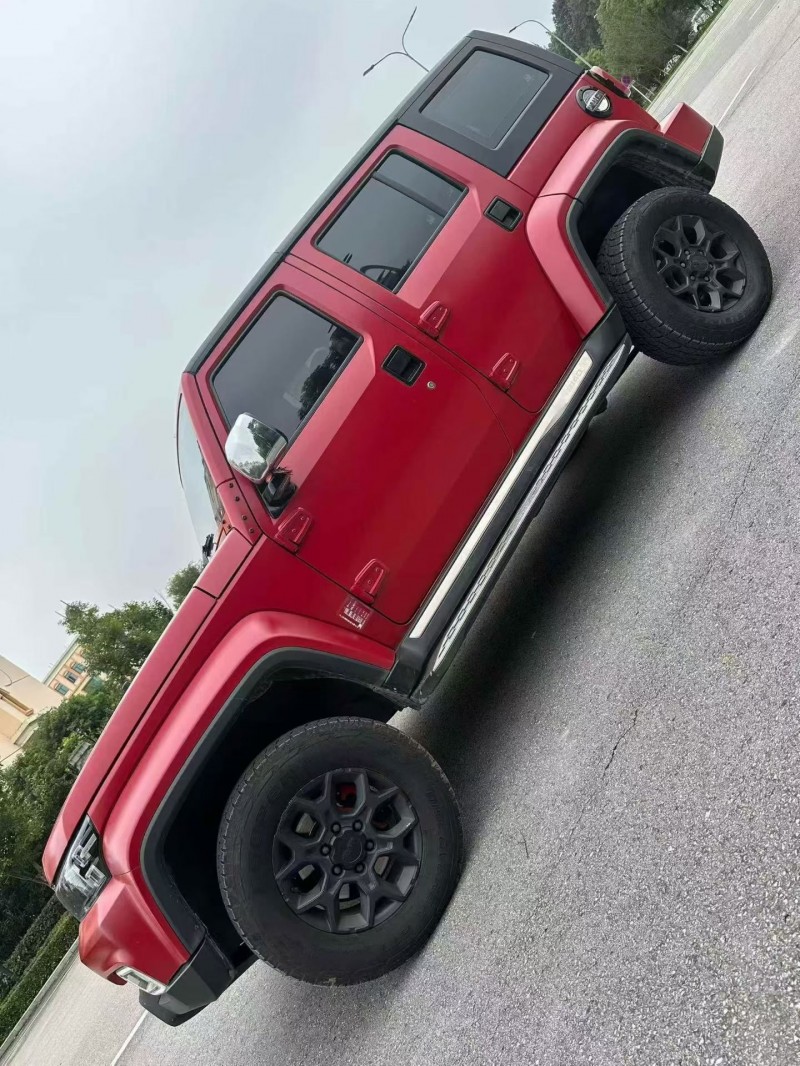 泸州21年北京BJ402