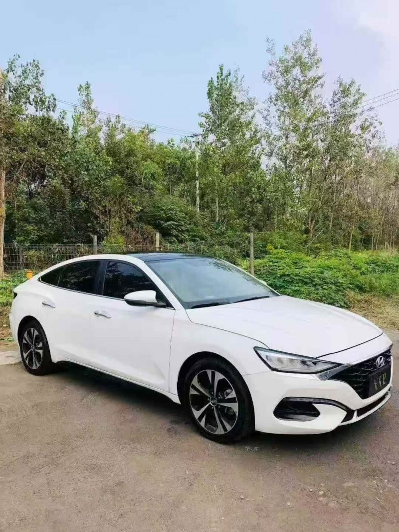 嘉兴21年现代菲斯塔2