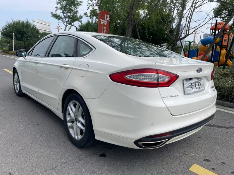 常德16年福特蒙迪欧4