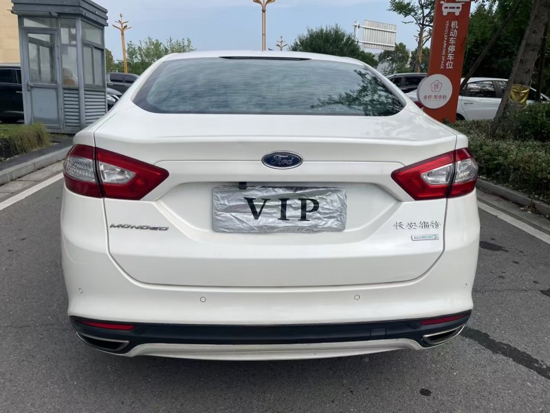 常德16年福特蒙迪欧6