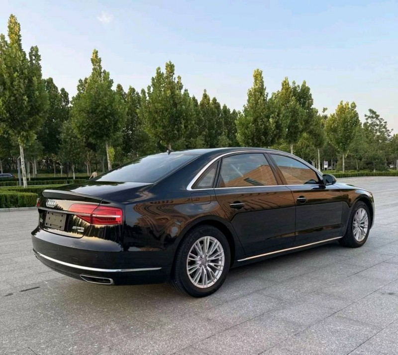 徐州15年奥迪A8L7