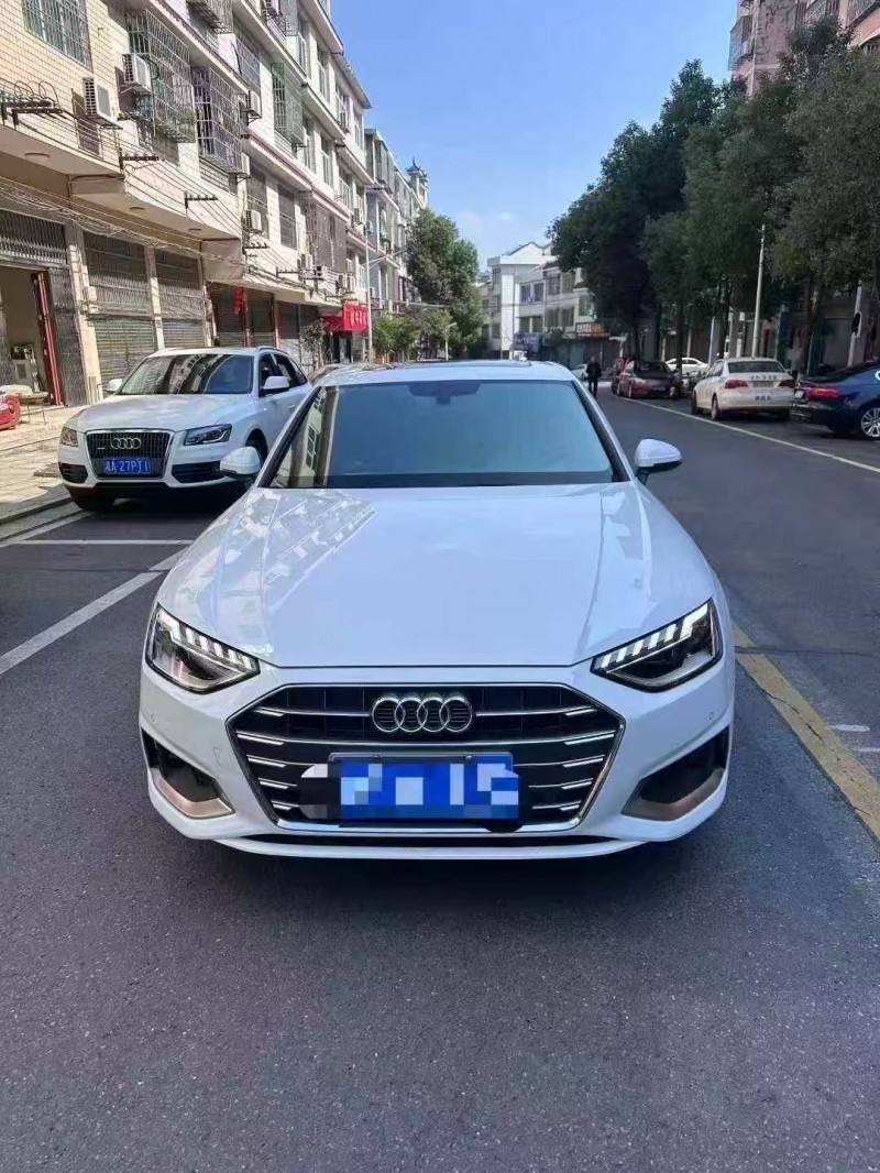 长沙22年奥迪A4L1