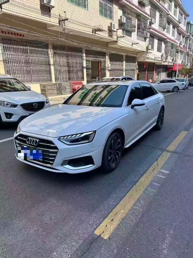 长沙22年奥迪A4L2