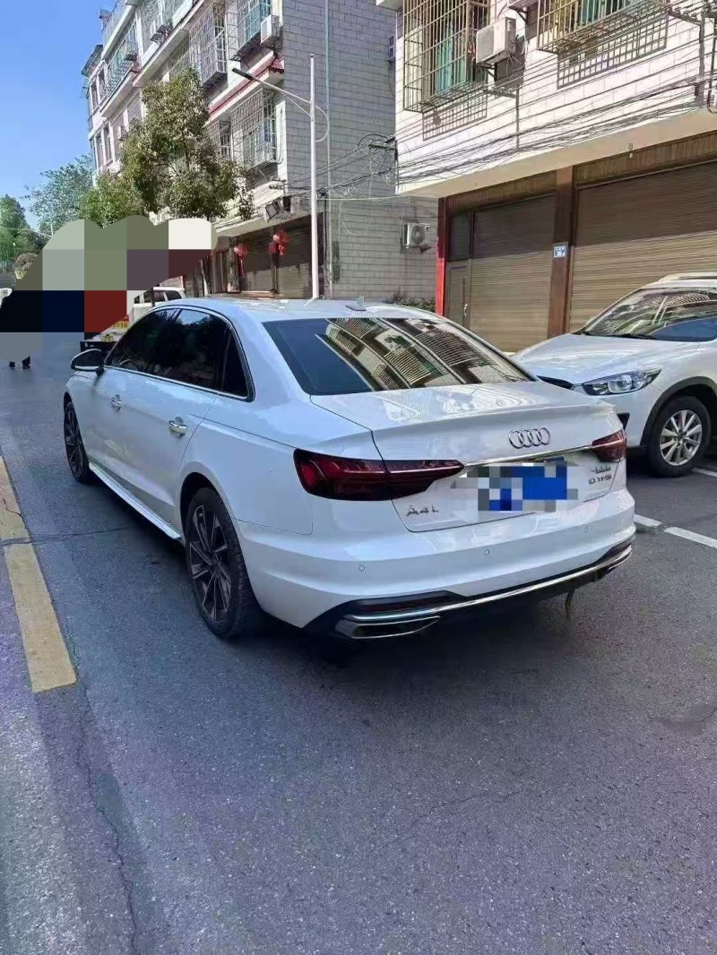 长沙22年奥迪A4L8