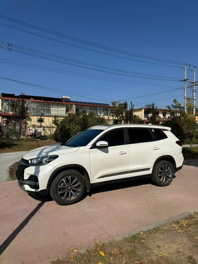 枣庄19年奇瑞瑞虎2