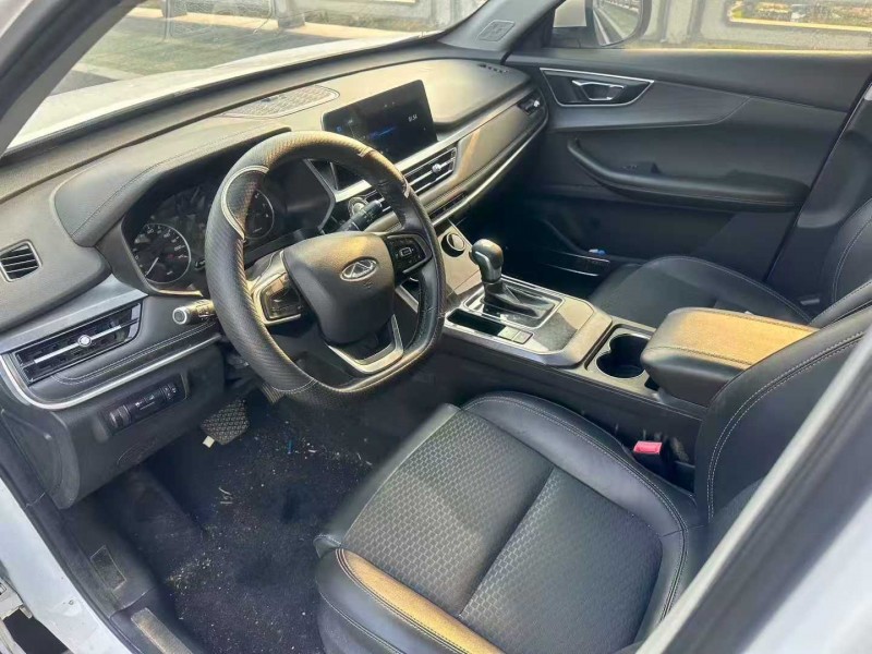 青岛20年奇瑞瑞虎4