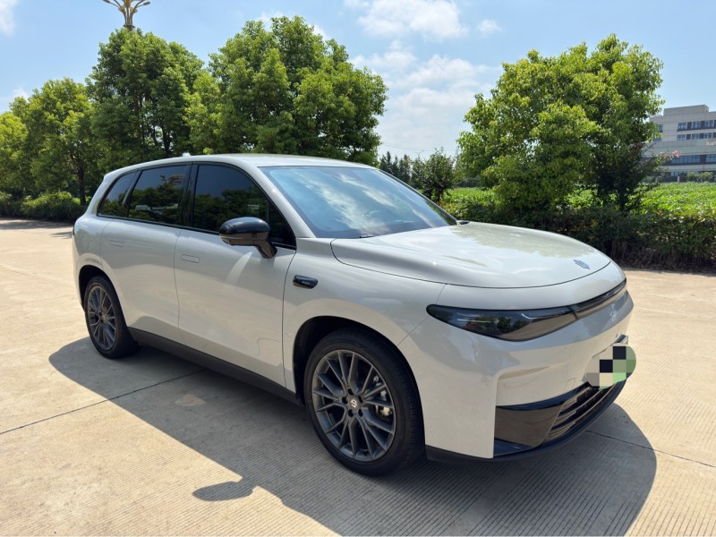 盐城24年零跑汽车C103