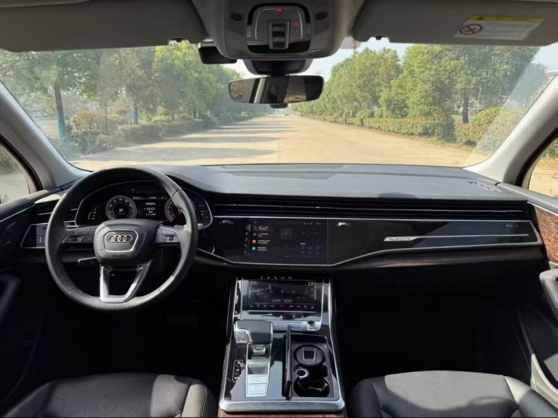 盐城23年奥迪Q76