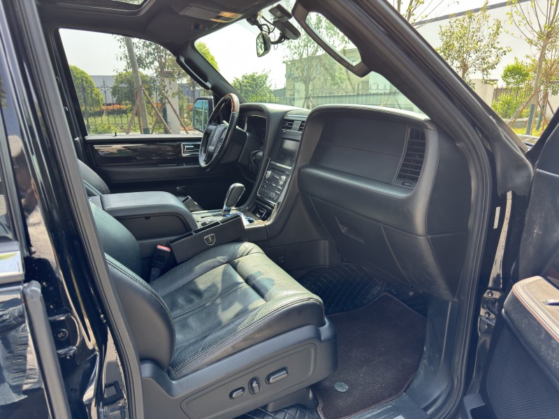 盐城16年林肯领航员8