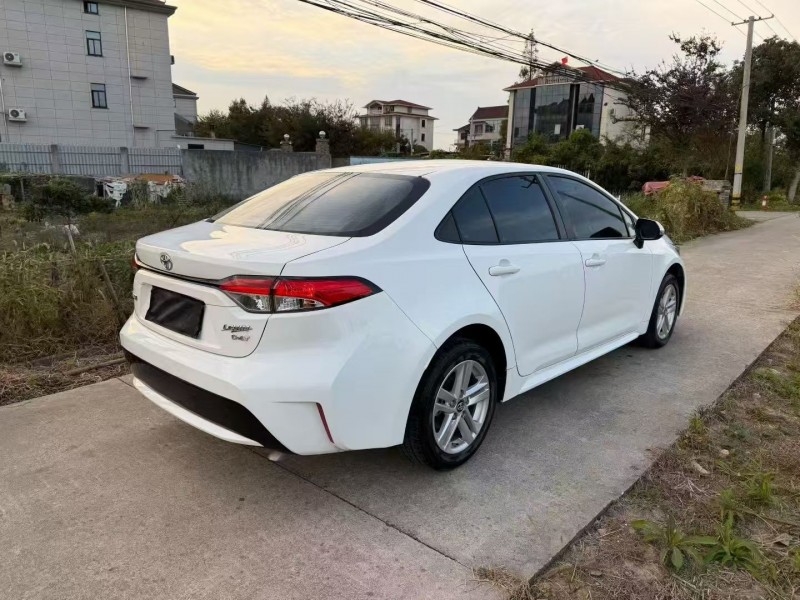 宁波23年丰田雷凌7