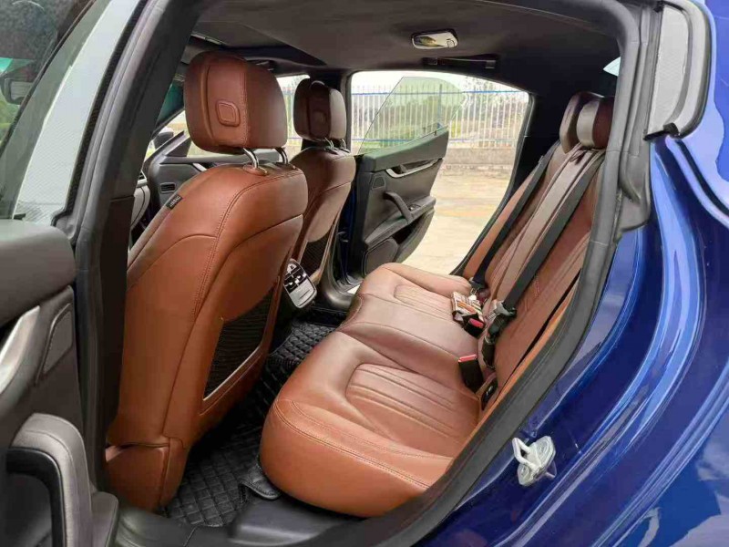 徐州16年玛莎拉蒂Ghibli7