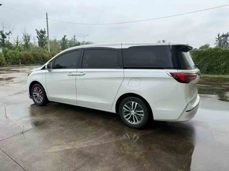 徐州21年别克GL88