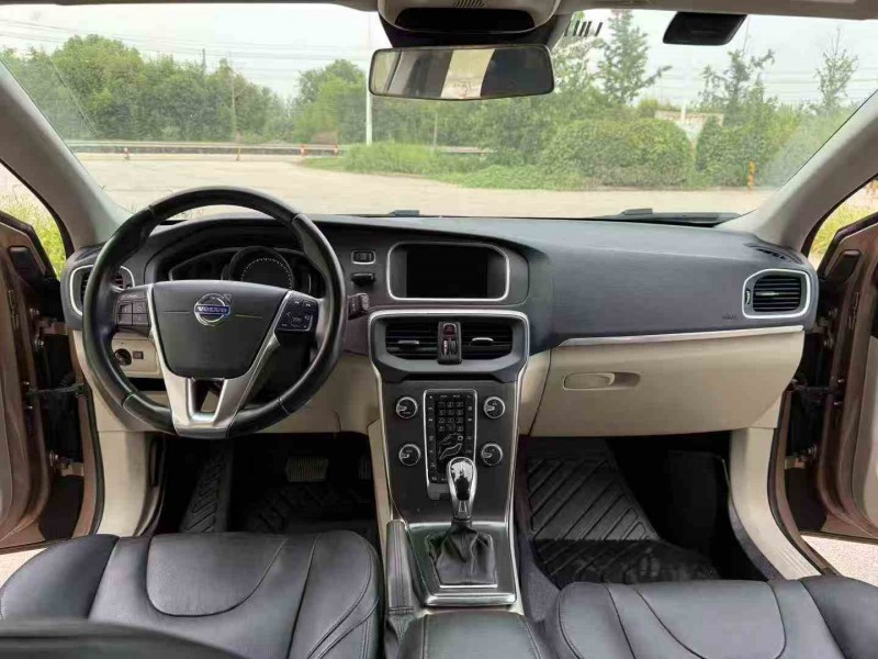 徐州15年沃尔沃V405