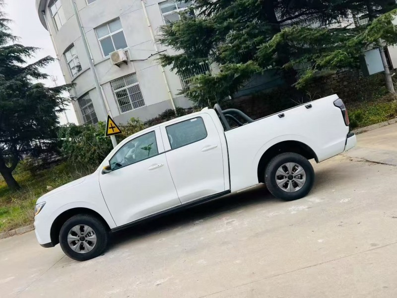 青岛25年长城汽车炮 皮卡7