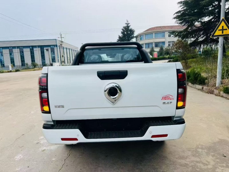 青岛25年长城汽车炮 皮卡9