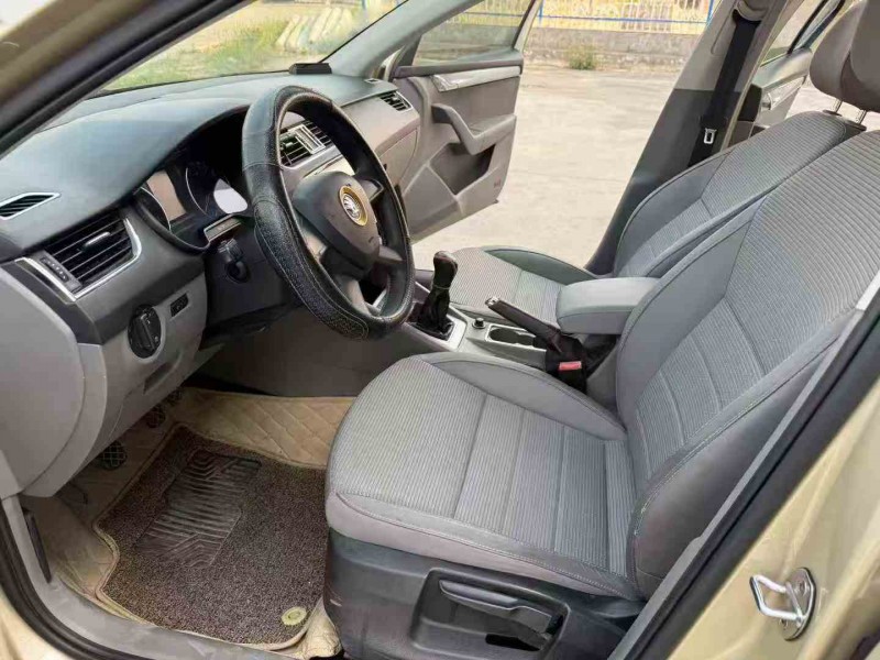 徐州14年斯柯达明锐4