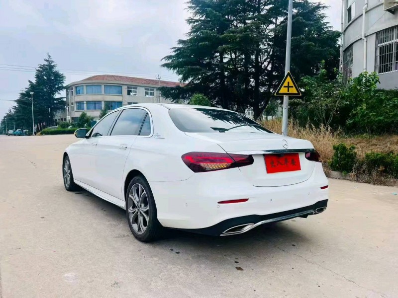东营20年奔驰E8