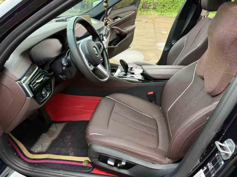 徐州22年宝马5系4