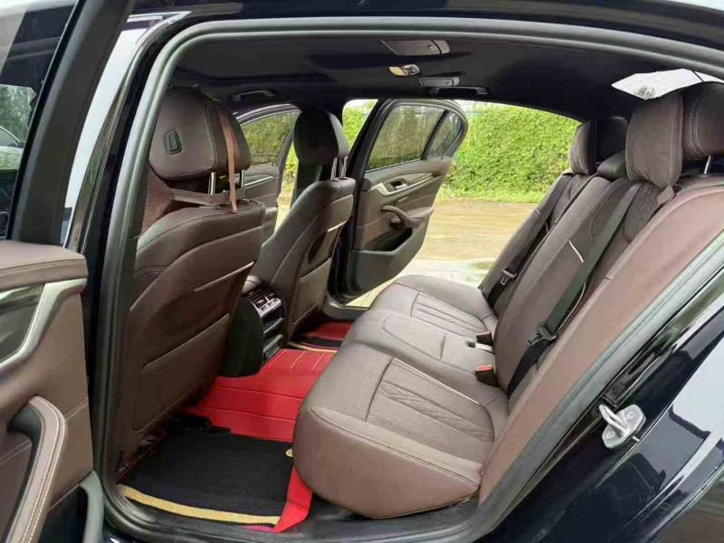 徐州22年宝马5系7