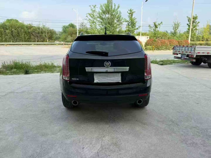 徐州14年凯迪拉克SRX9