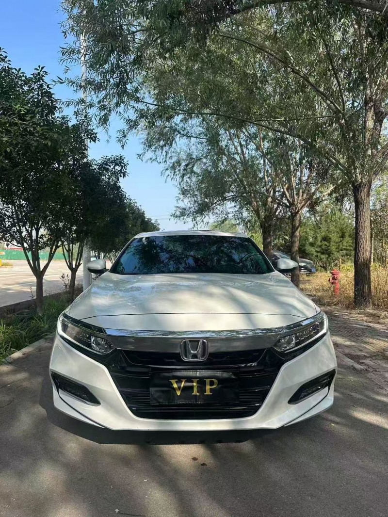 枣庄21年本田雅阁1