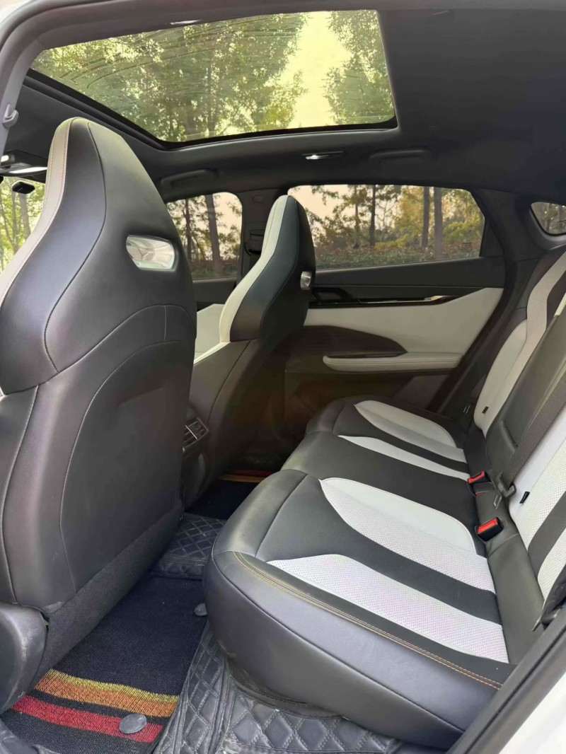 菏泽25年长安汽车UNI5