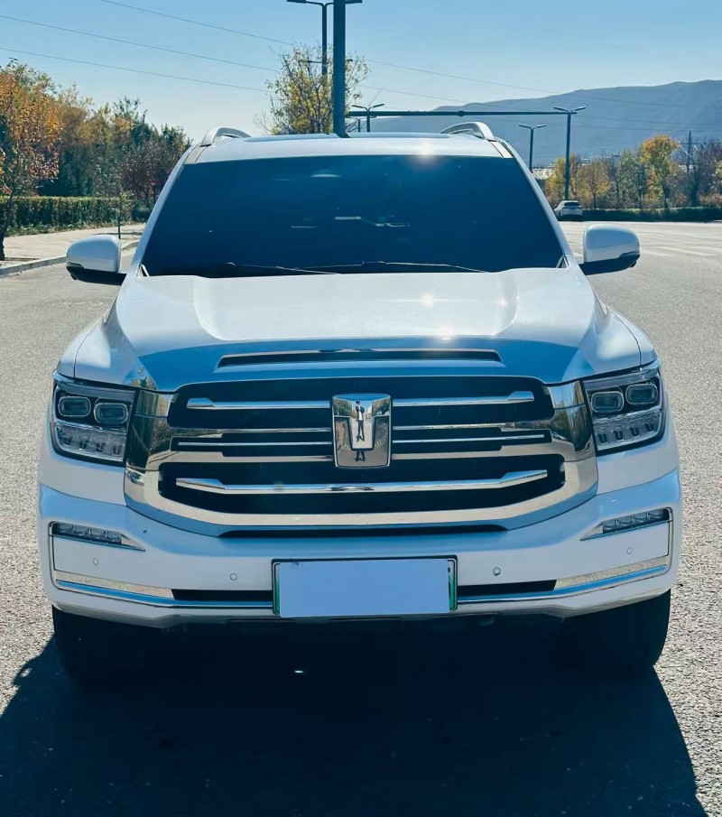 太原25年长城汽车坦克1