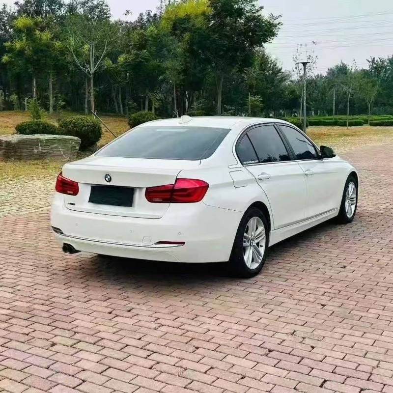 青岛17年宝马3系8