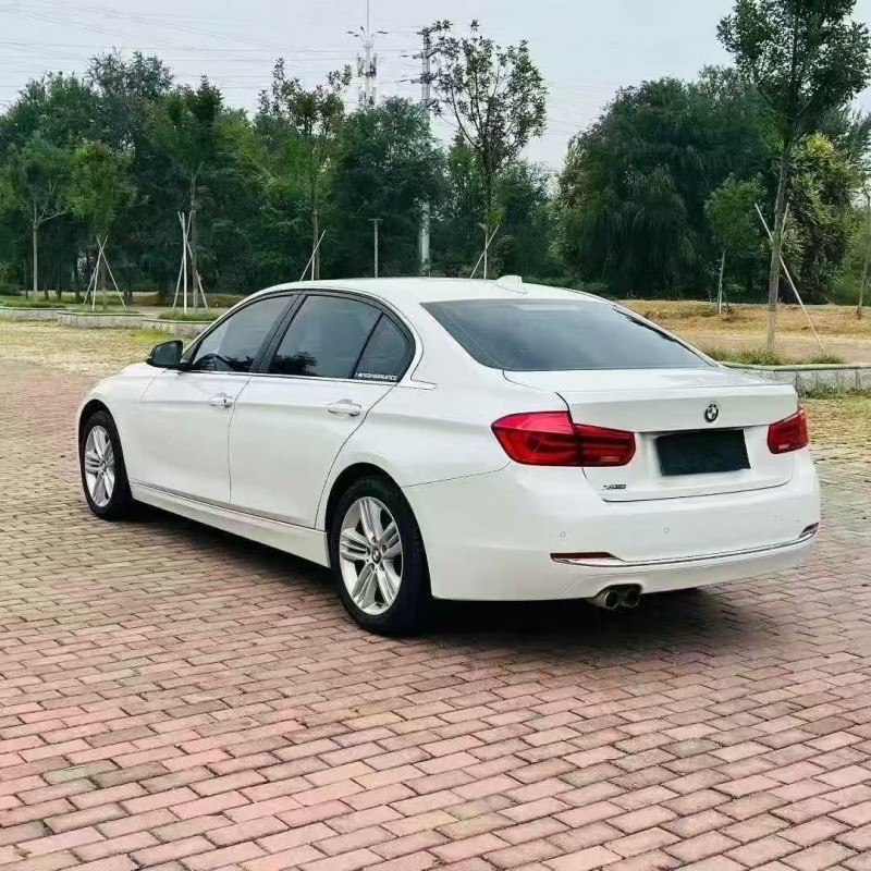 青岛17年宝马3系9