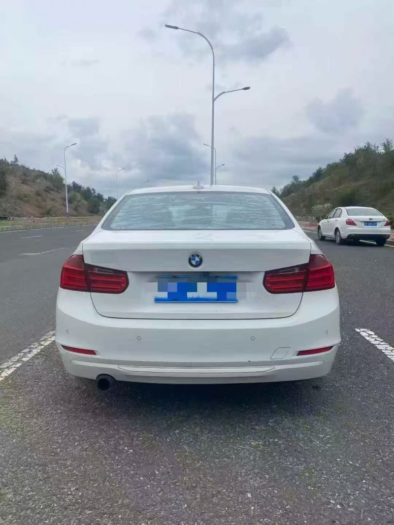 烟台13年宝马3系9