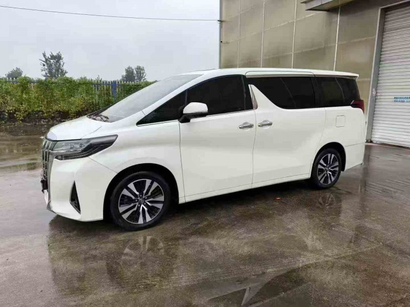 徐州18年丰田埃尔法2