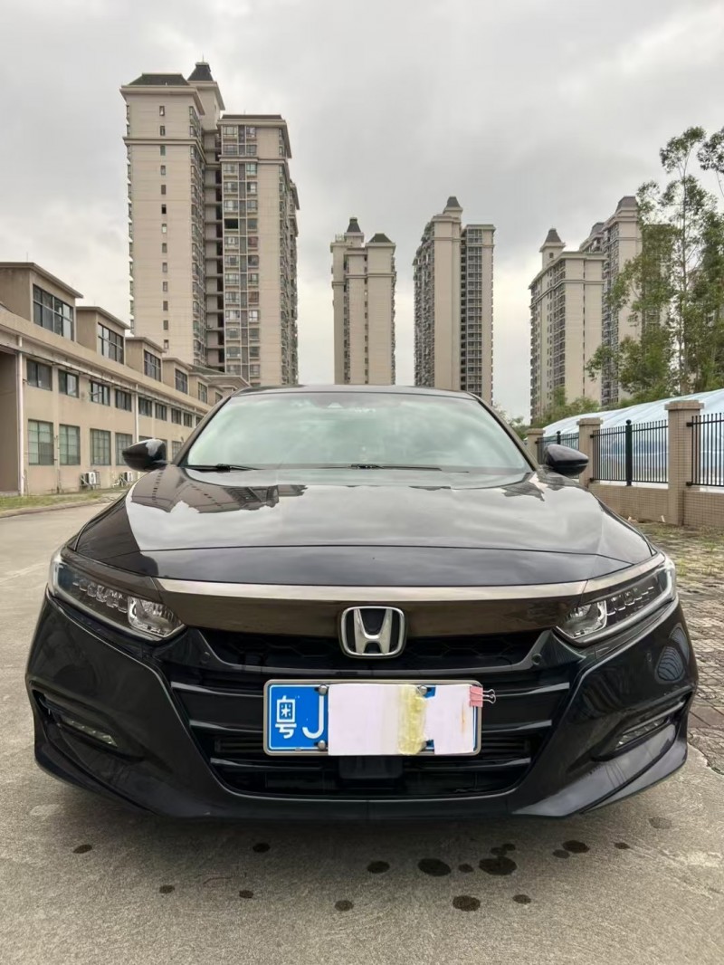 盐城21年本田雅阁1