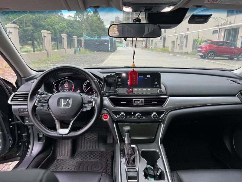 盐城21年本田雅阁6