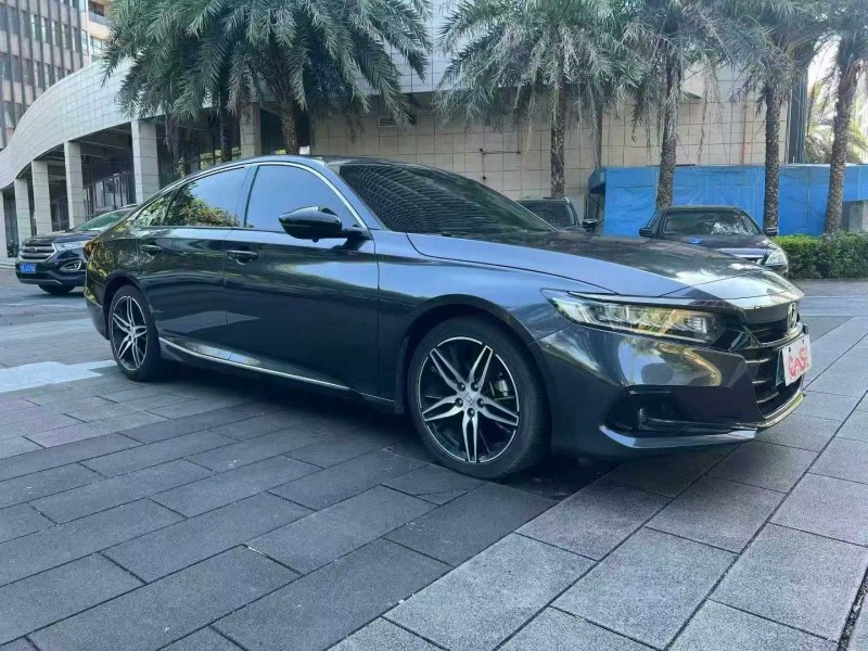 盐城22年本田雅阁2