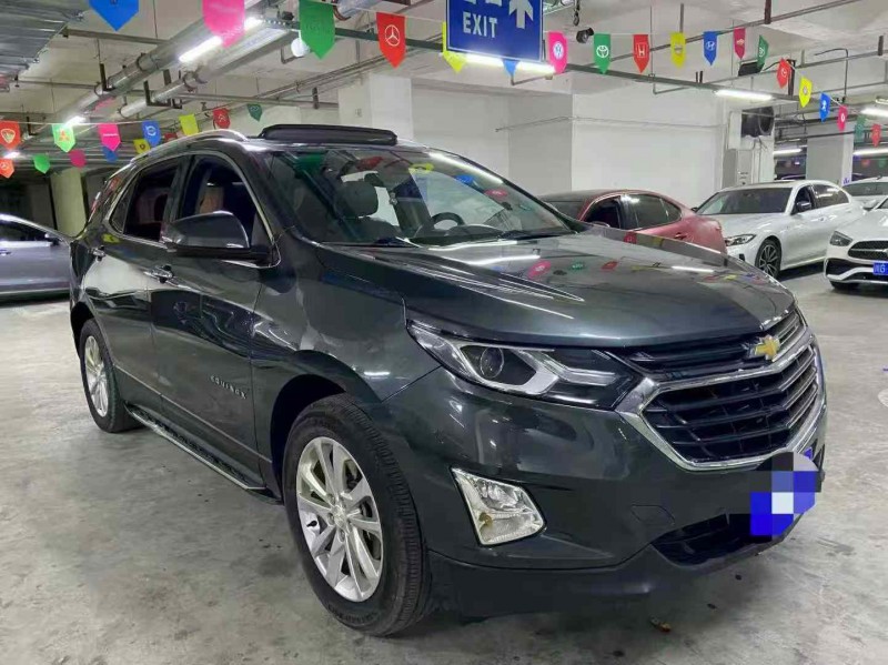 成都17年雪佛兰探界者2