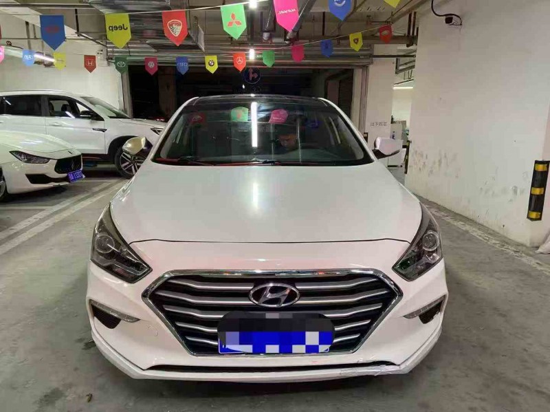 成都19年现代名图1