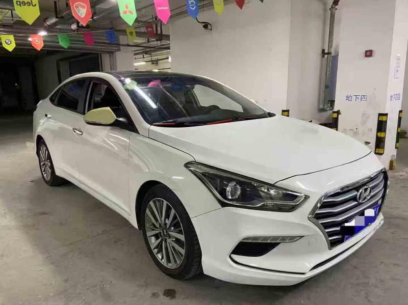 成都19年现代名图2