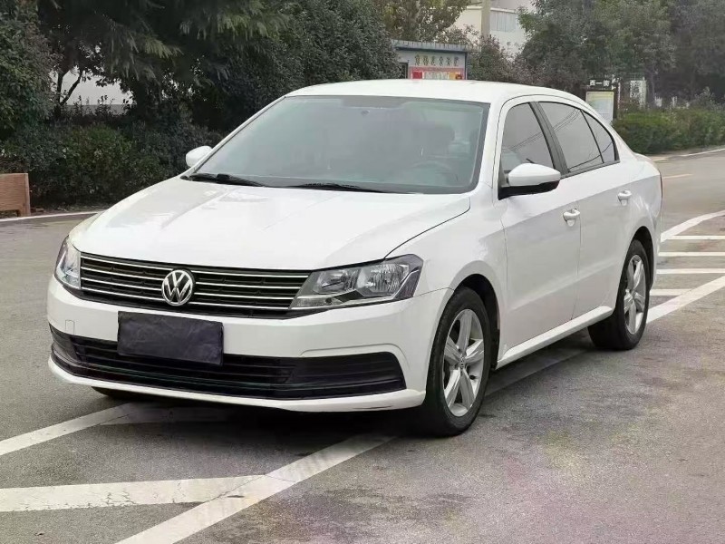 东营19年大众朗逸3