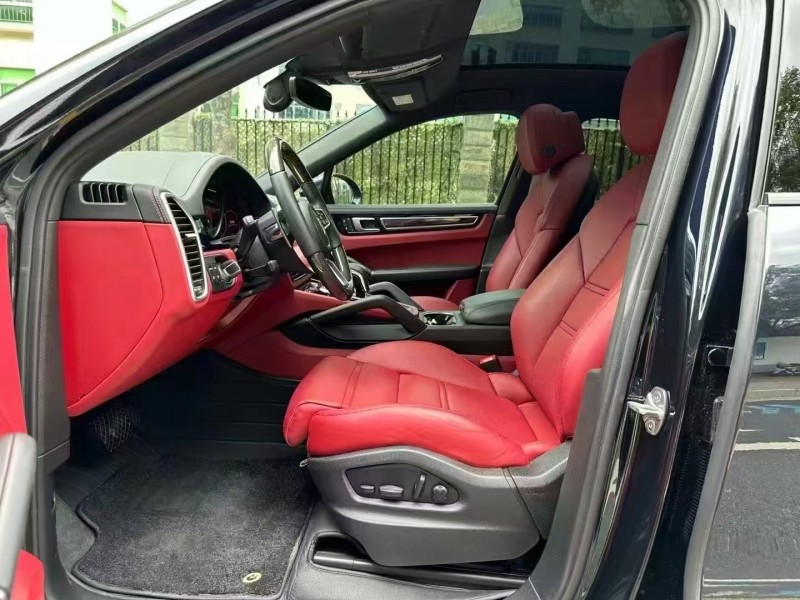 深圳23年保时捷卡宴3