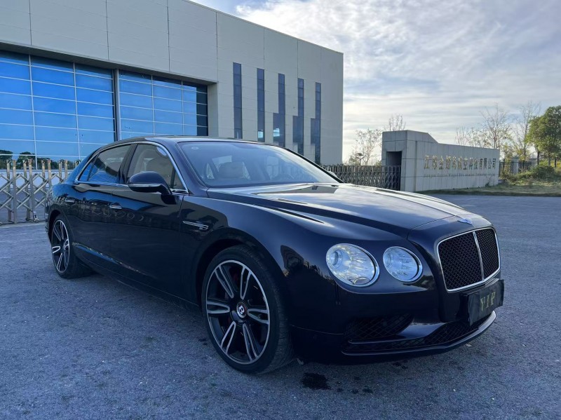 盐城18年宾利飞驰2