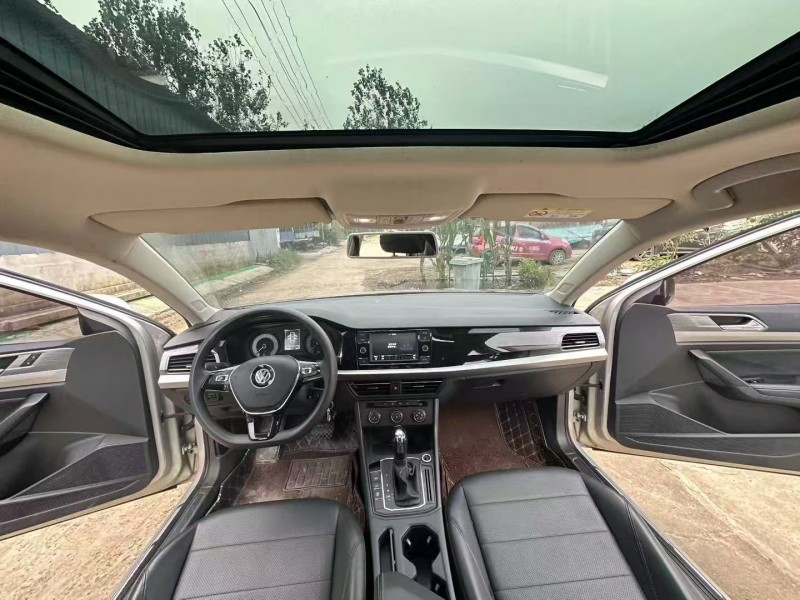 徐州18年大众朗逸6