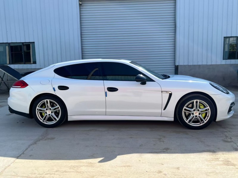 徐州11年保时捷帕拉梅拉4